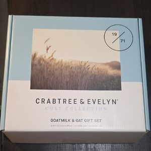 Crabtree & Evelyn Cult Collection Goatmilk & Oat Gift Set - Light Blue